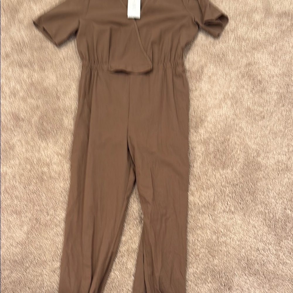 Universal Thread Brown Jumpsuit Relaxed Fit - Picture 3 of 5